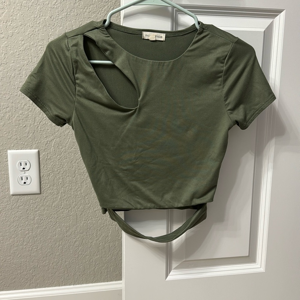 Cropped Dressy Tee
